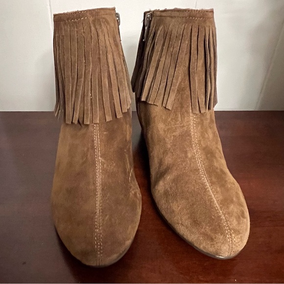 New comfortiva riverton suede fringe boot desert tan size 8 NWOT - Picture 4 of 10
